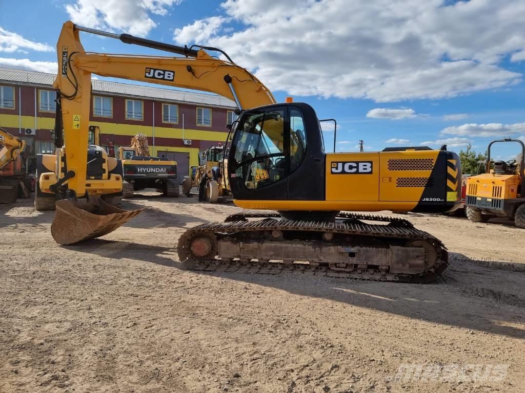JCB JS 200 LC Kāpurķēžu ekskavatori