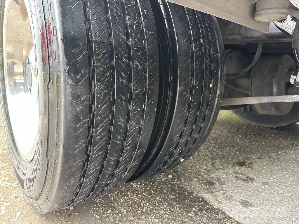 Freightliner M2 Ātrās palīdzības automašīnas