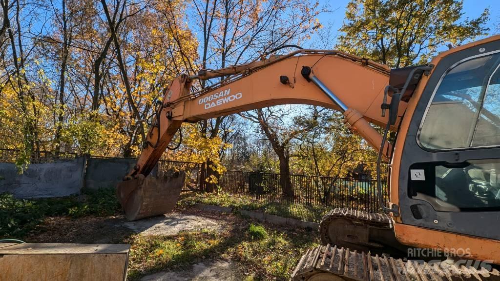 Doosan DX 340 LC Kāpurķēžu ekskavatori