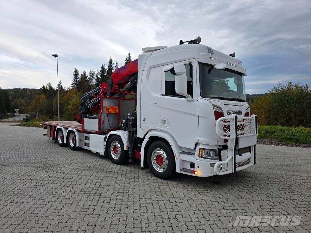 Scania R 650 Smagās mašīnas ar celtni