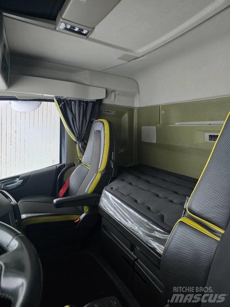 Volvo FH 16 750 Pašizgāzējs