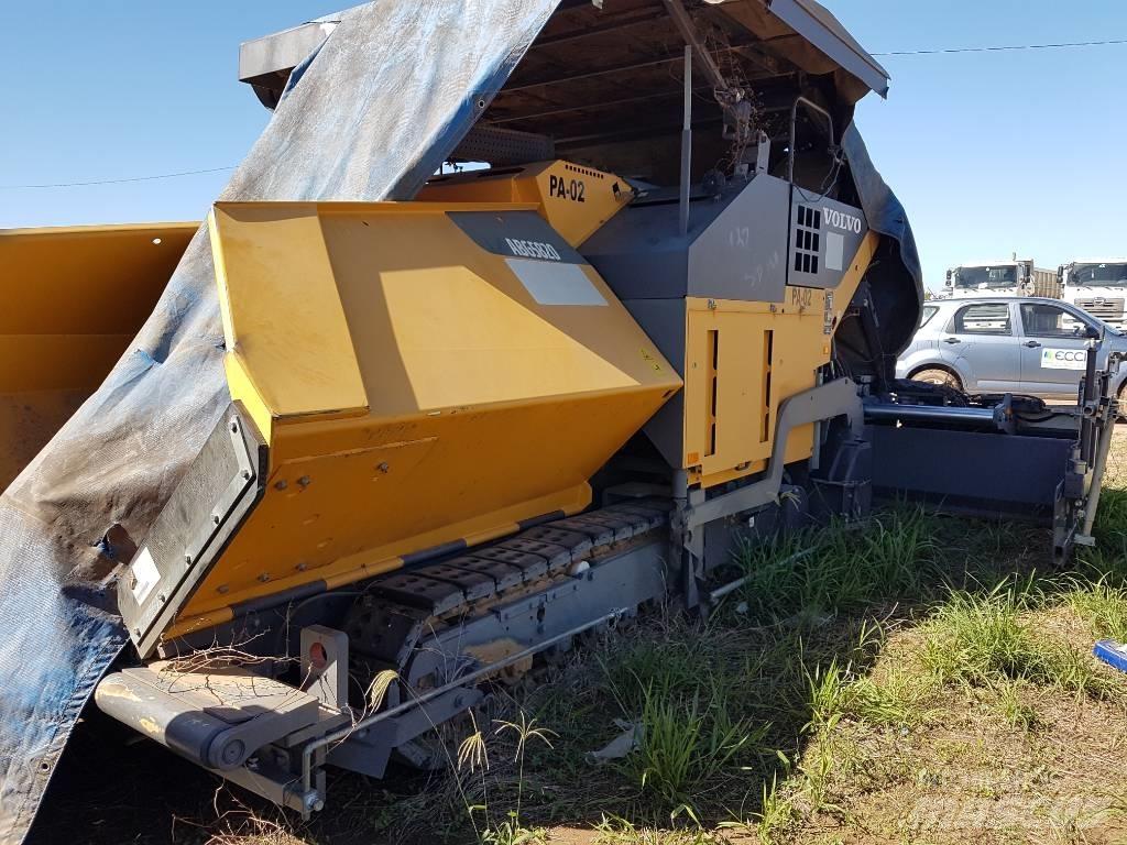 Volvo ABG852 Asfalta klājēji