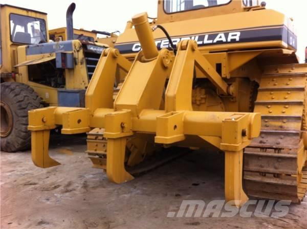 CAT D 7 H Kāpurķēžu buldozeri