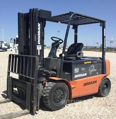Doosan B40 X-5 Elektriskie iekrāvēji