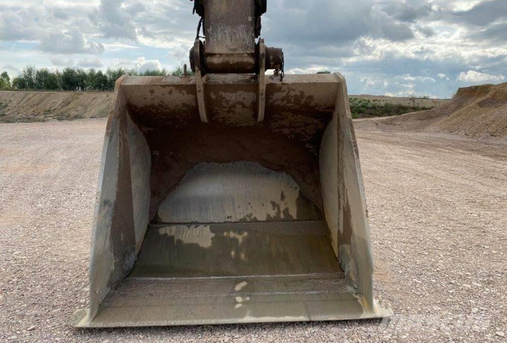 Komatsu PC 1000-1 Kāpurķēžu ekskavatori