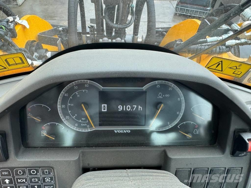 Volvo L 180 H Iekrāvēji uz riteņiem