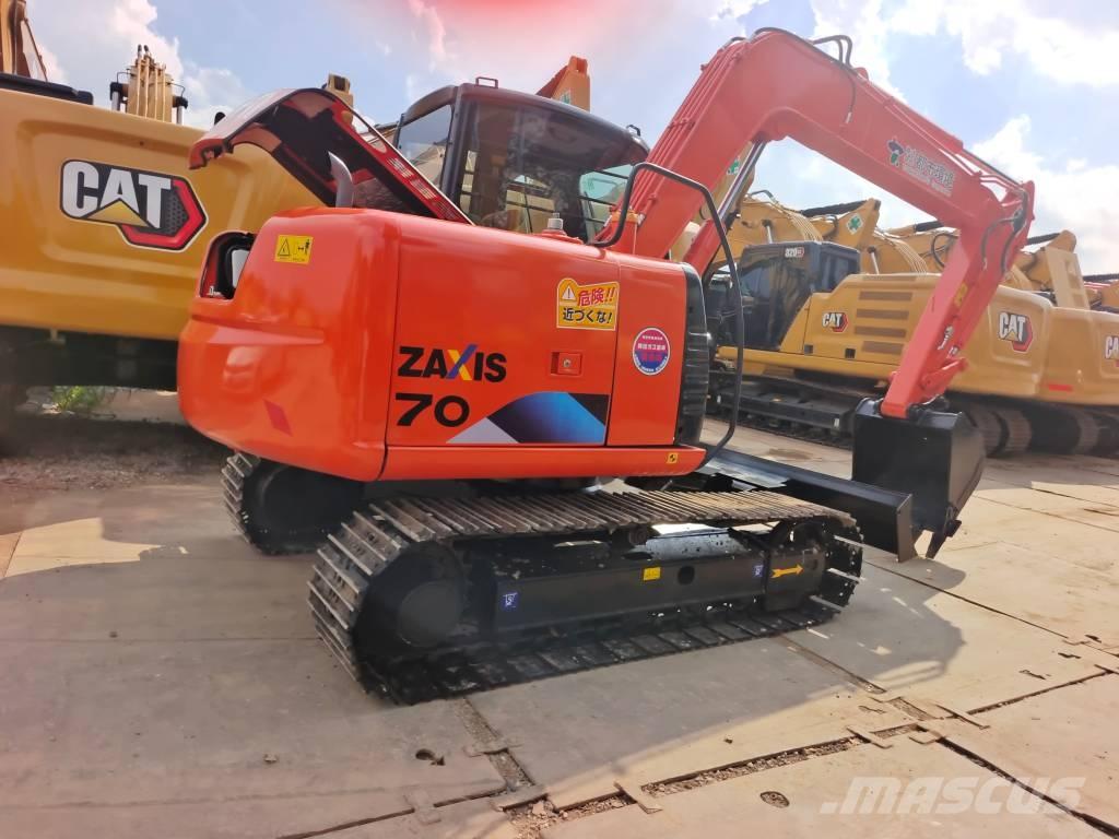 Hitachi Zaxis 70 Vidēja lieluma ekskavatori 7 t - 12 t