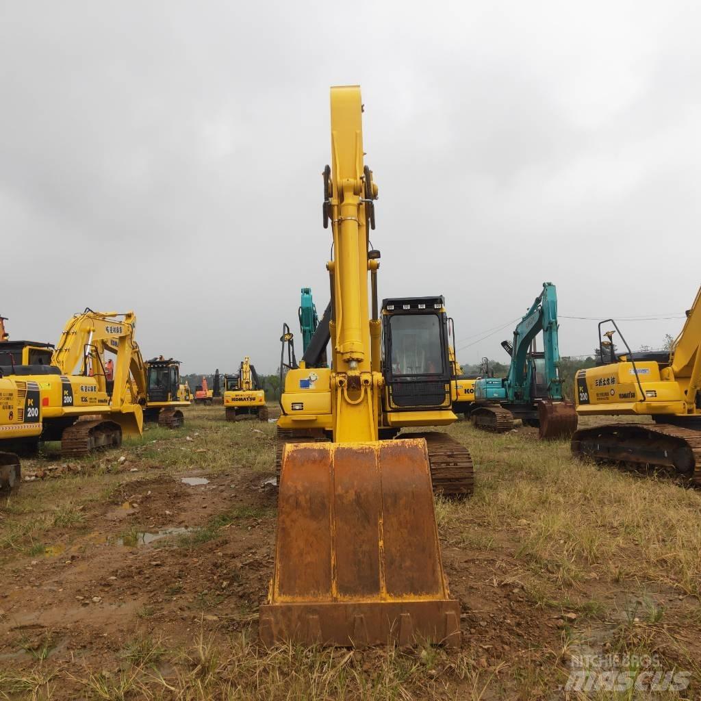Komatsu PC200-8 Kāpurķēžu ekskavatori