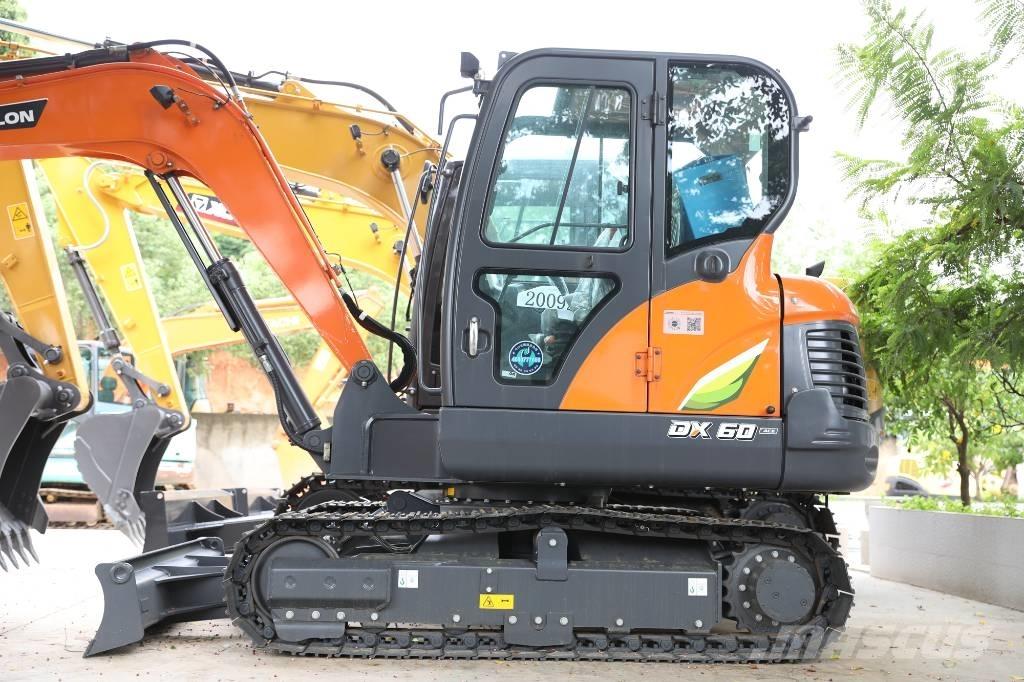Develon DX 60 E-10 N Ekskavatori uz riteņiem