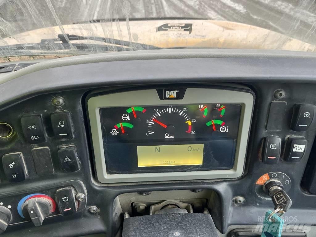 CAT 730 C Artikulētie pašizgāzēji