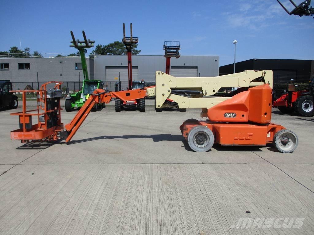 JLG E400 AJPN (687) Kompakts pacēlājs ar rotējošu strēli