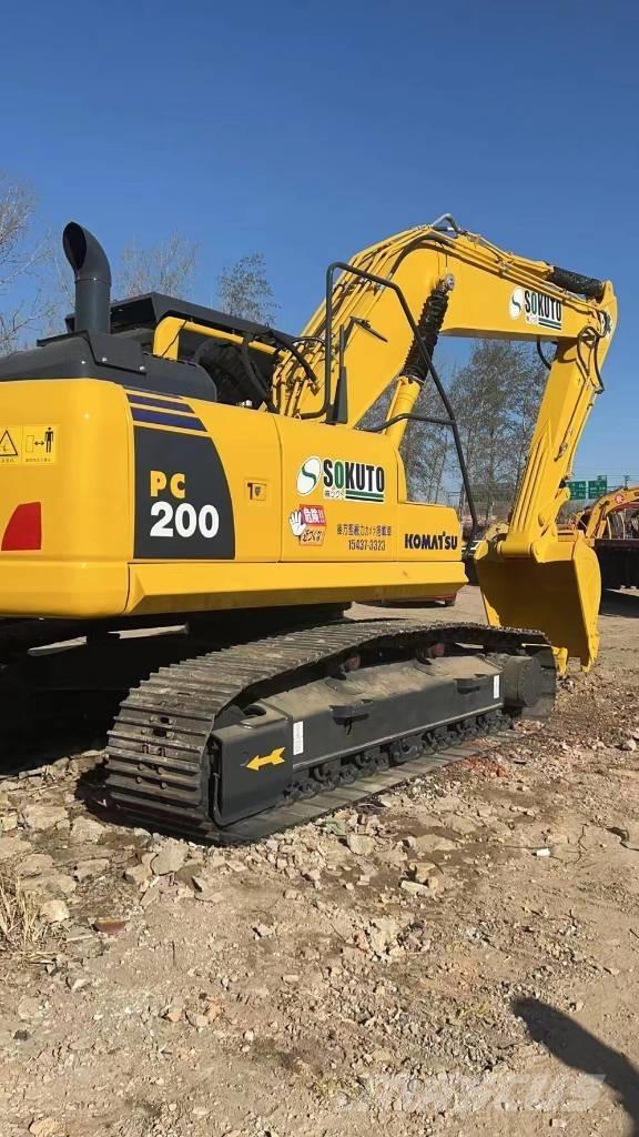 Komatsu pc200-8 Kāpurķēžu ekskavatori