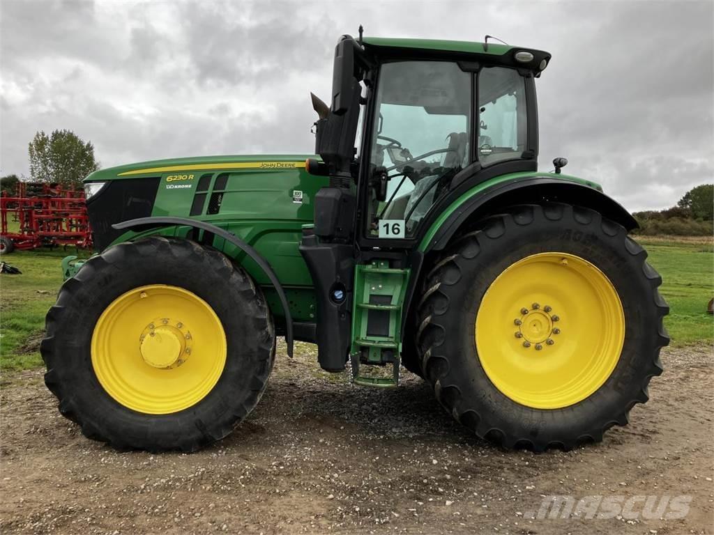 John Deere 6230R Traktori