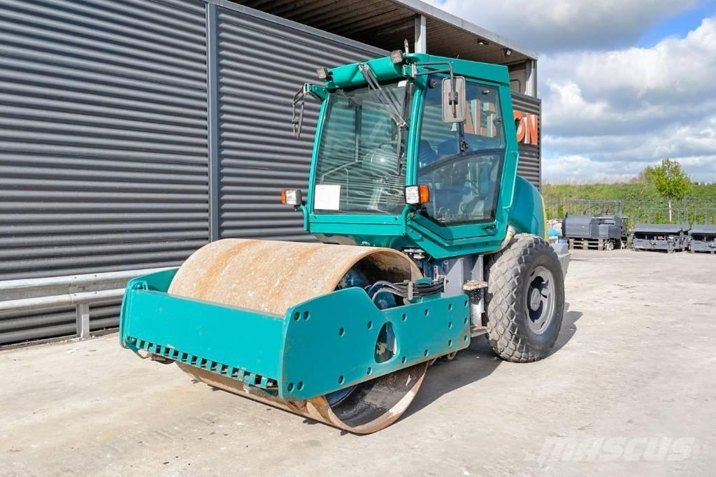 Hamm 3307 HT Vienvalča grunts veltņi