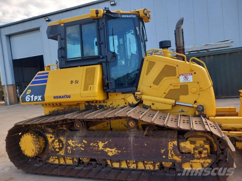 Komatsu D61PX-24 Kāpurķēžu buldozeri