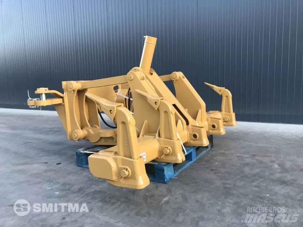 CAT 120M Skarifikatori