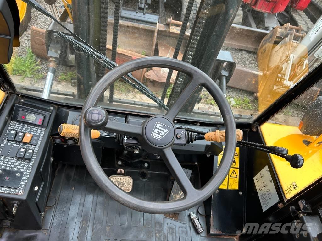JCB 926 Apvidus autokrāvējs