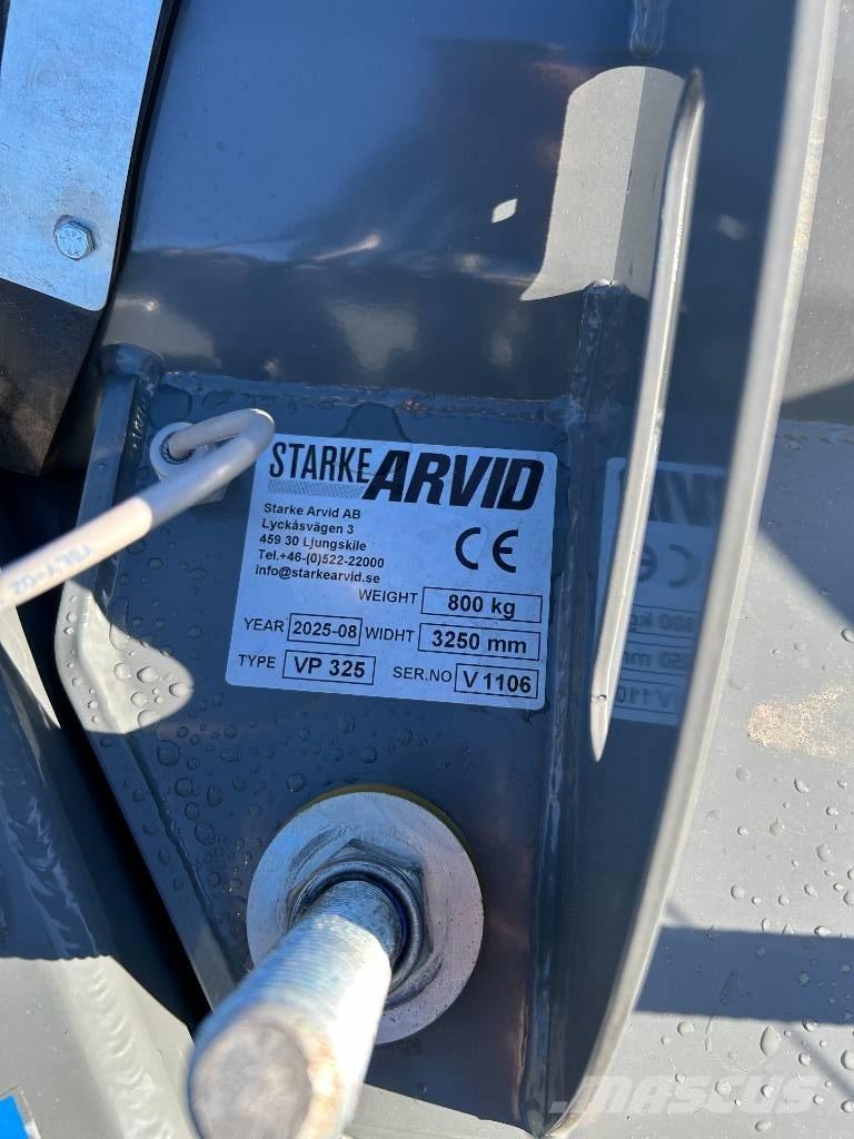 Fjärås 325 vikplog Sniega traktori