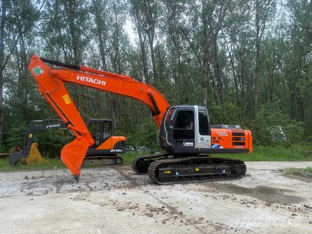 Hitachi ZX200 Kāpurķēžu ekskavatori