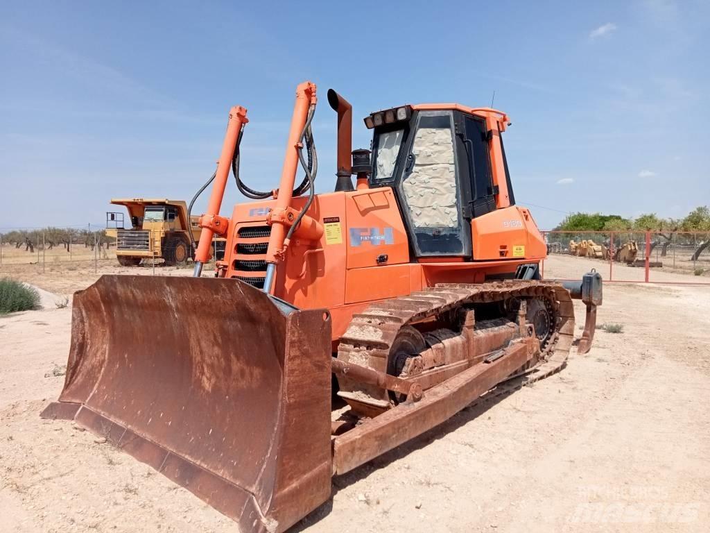 Fiat-Hitachi D 180 Kāpurķēžu buldozeri