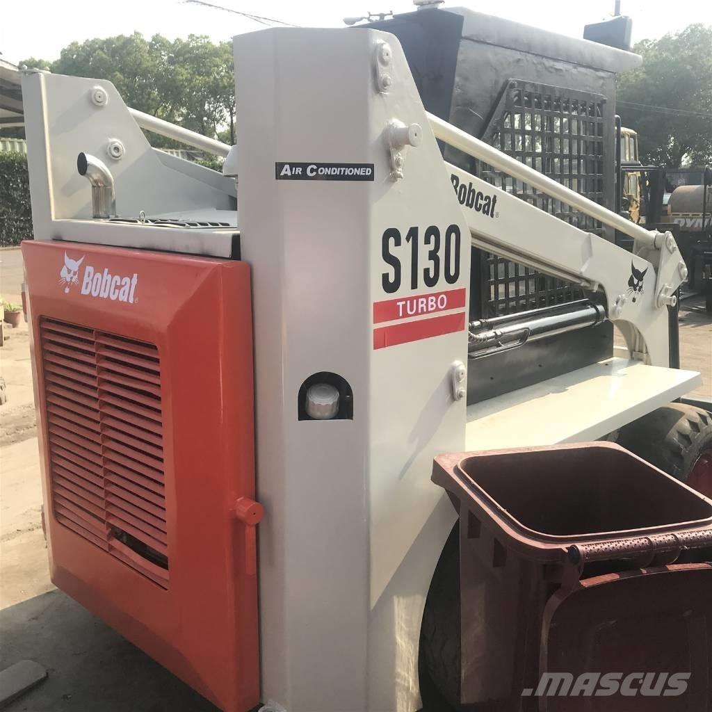 Bobcat S130 Lietoti riteņu kompaktiekrāvēji