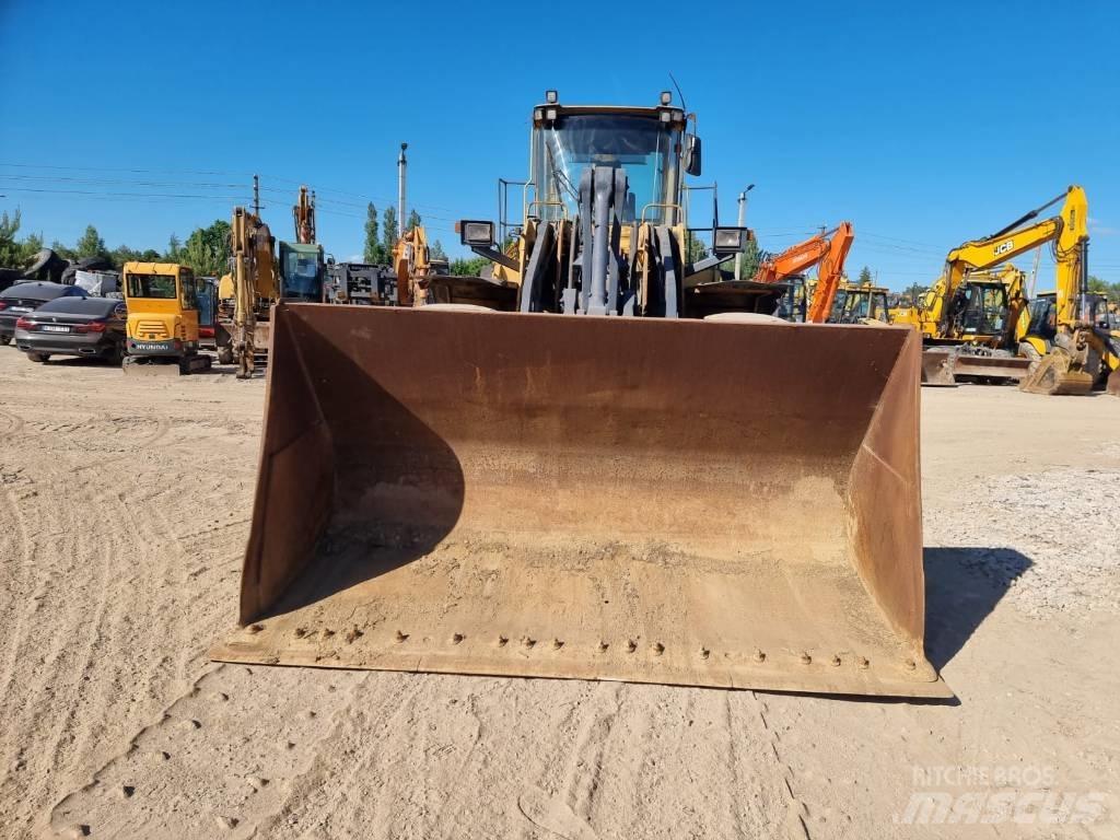 Volvo L 180 E Iekrāvēji uz riteņiem