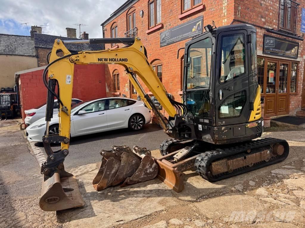 New Holland E26C Mini ekskavatori < 7 t