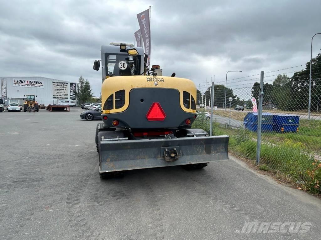 Wacker Neuson EW100 Ekskavatori uz riteņiem