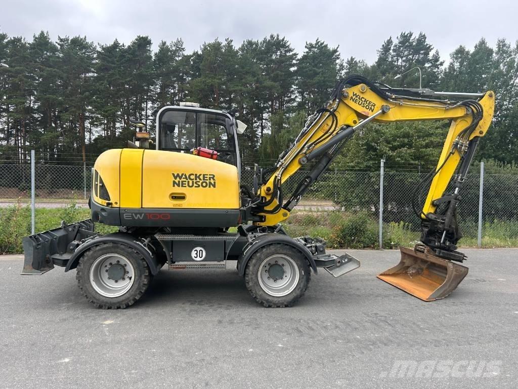 Wacker Neuson EW100 Ekskavatori uz riteņiem