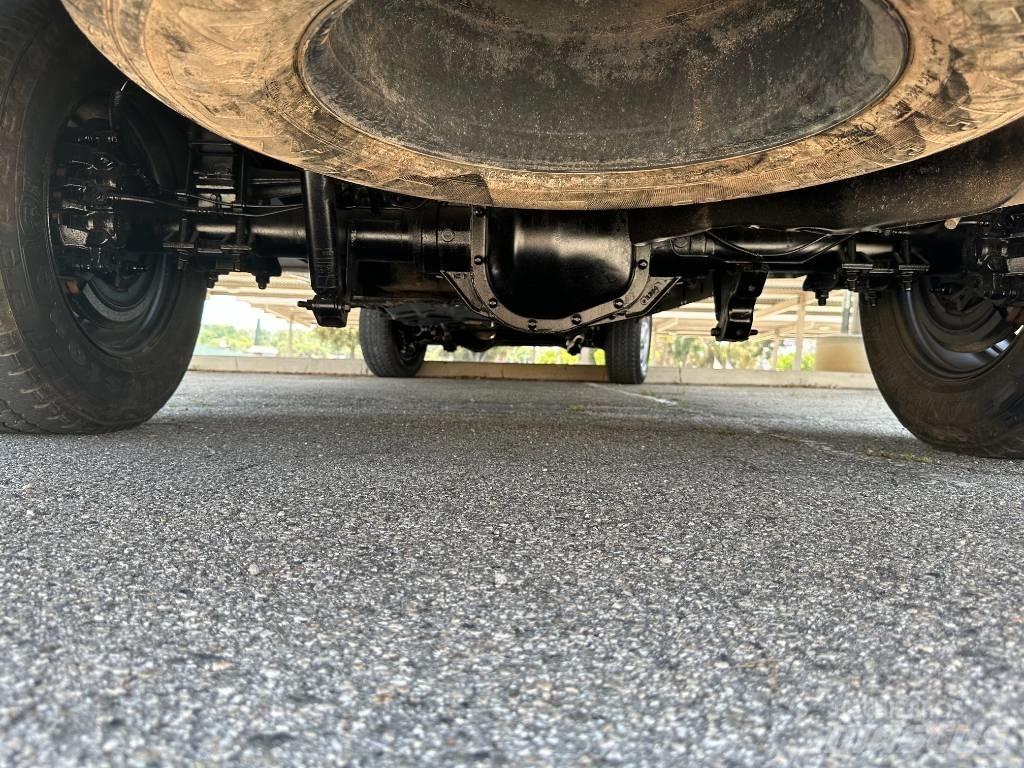 Ford F 250 SD Vieglais kravas automobilis/izkraušana no sāniem