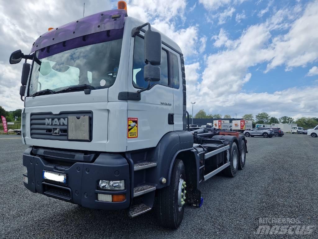 MAN TGS 26.360 Treileri ar āķi