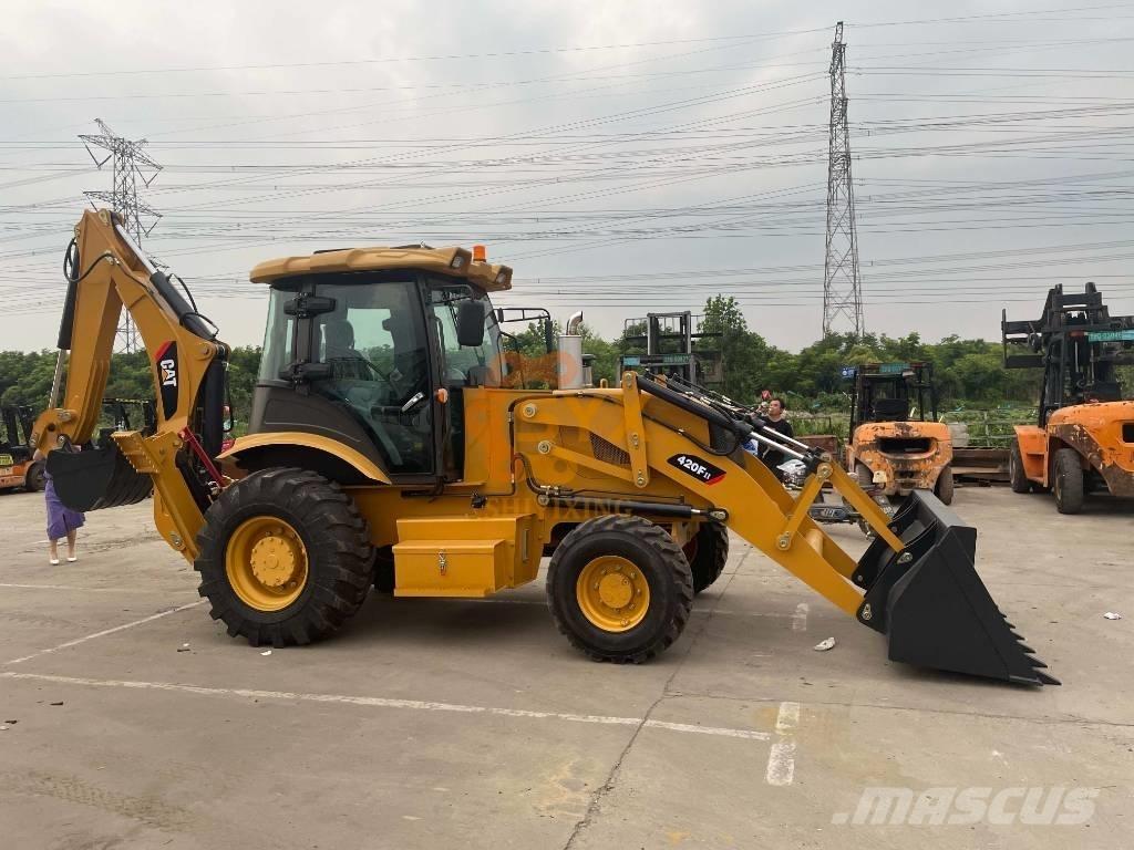 CAT 420 F Ekskavatori-iekrāvēji