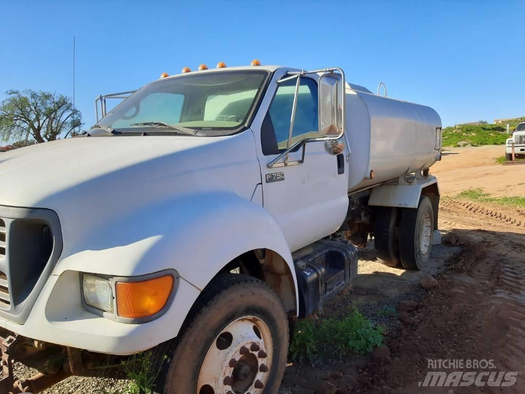 Ford F 750 Ūdens mašīnas