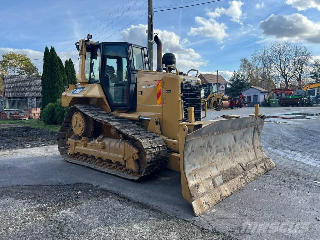 CAT D 6 N XL Kāpurķēžu buldozeri