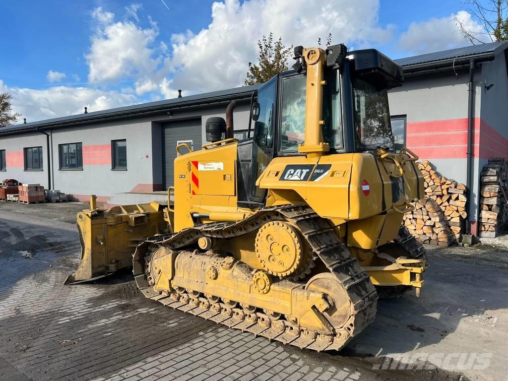 CAT D 6 N XL Kāpurķēžu buldozeri