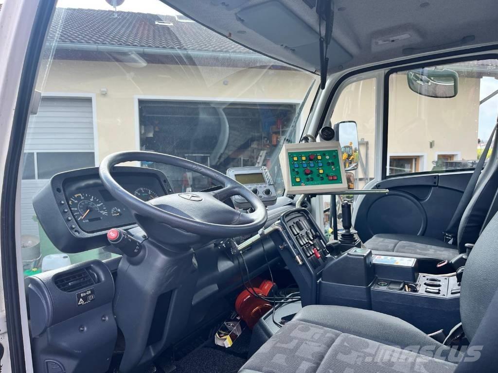 Unimog U400 Komunālās mašīnas