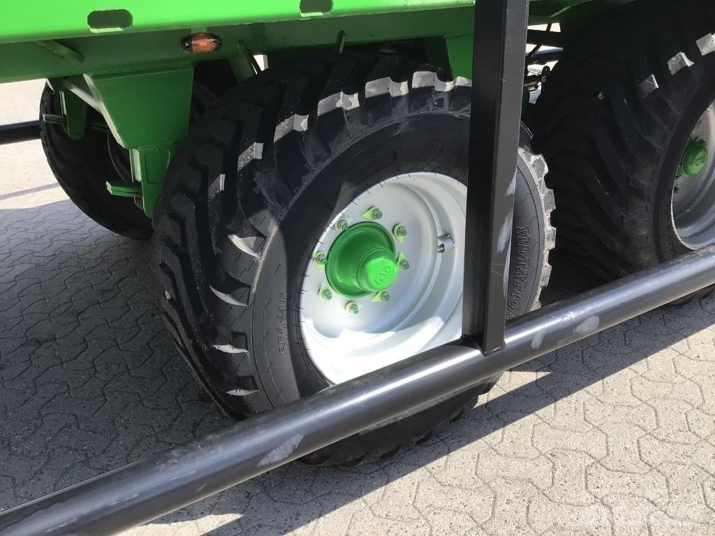 Dinapolis RP 9000 Ķīpu treileri