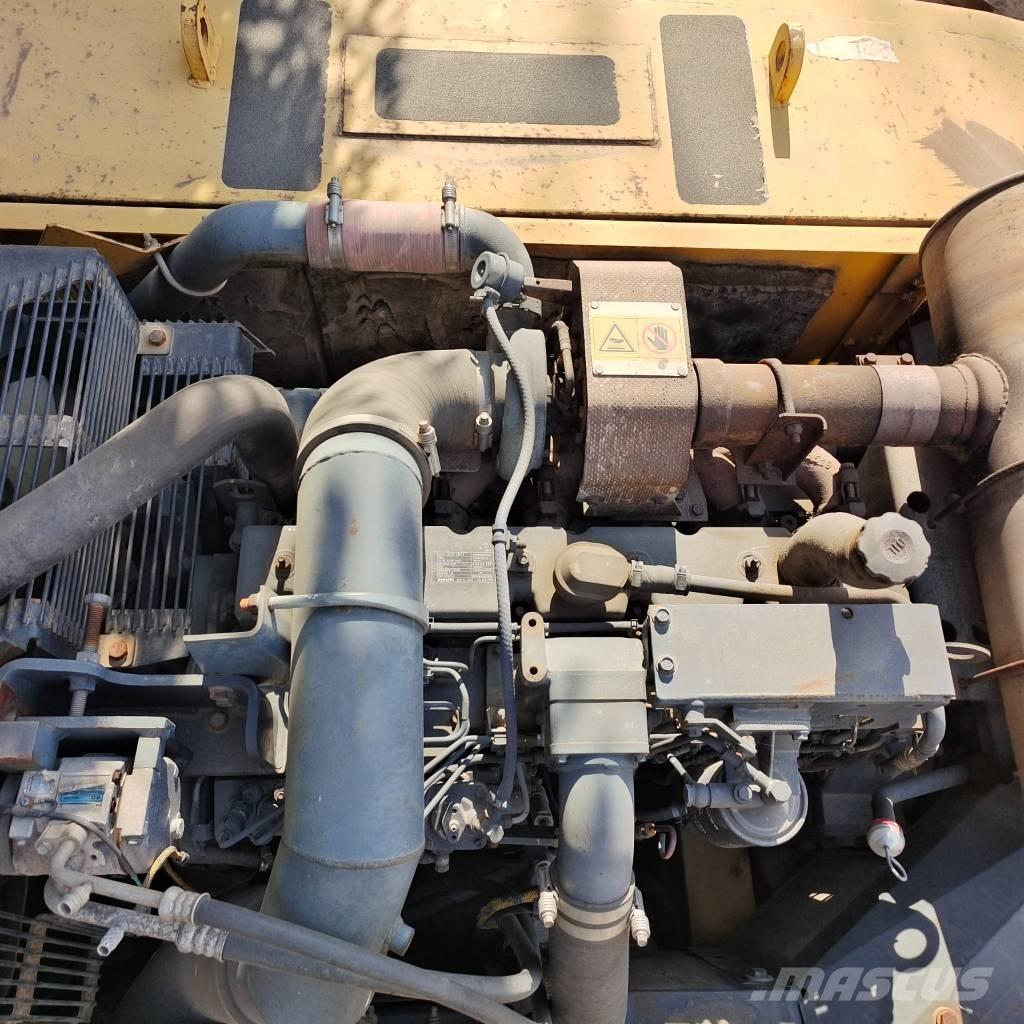 Komatsu PC 350-7 Kāpurķēžu ekskavatori