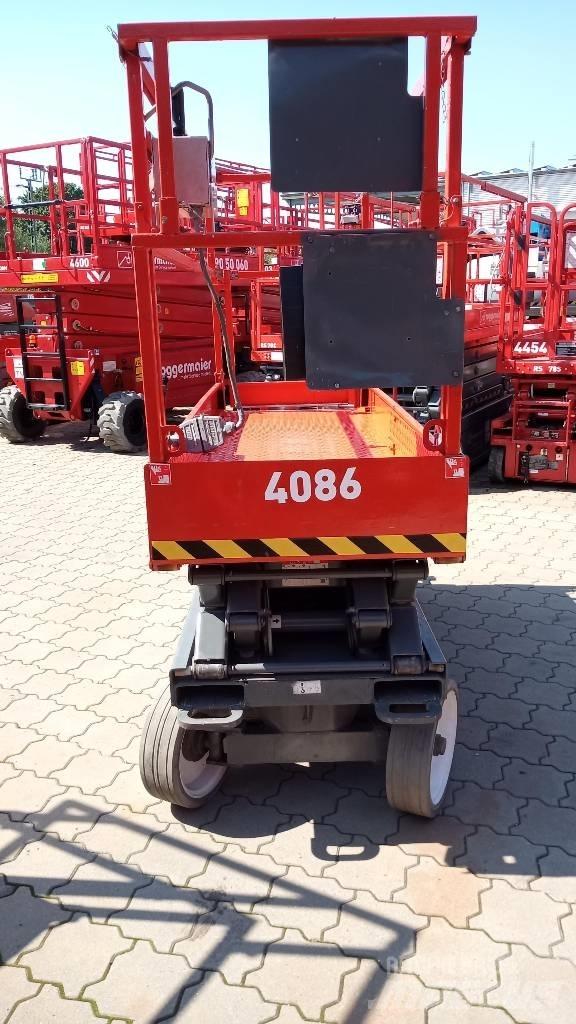 SkyJack SJ III 3220 Šķerveida pacēlāji