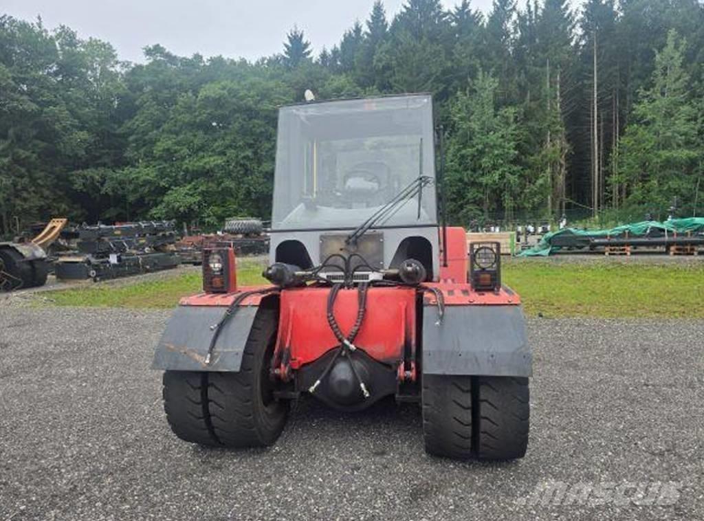Kalmar DCE150-12 Tehnika ar dīzeļa dzinēju