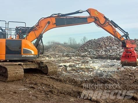 Doosan DX 235 LCR-5 Kāpurķēžu ekskavatori