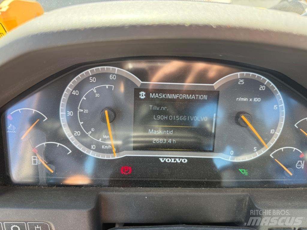 Volvo L90H Iekrāvēji uz riteņiem