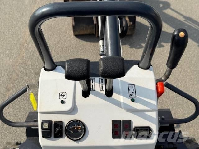 Bobcat E 10z Mini ekskavatori < 7 t
