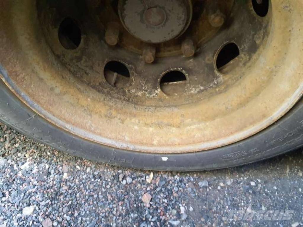 VAK VAK V-4-40 Piekabes ar temperatūras kontroli