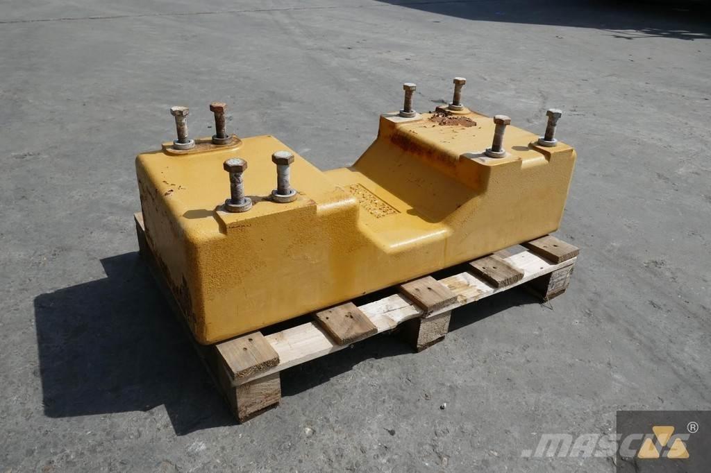 CAT 374-7587 Priekšējie svari