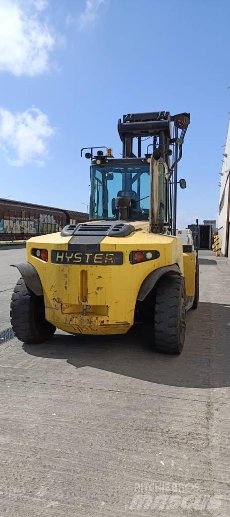 Hyster H14XM6 Tehnika ar dīzeļa dzinēju