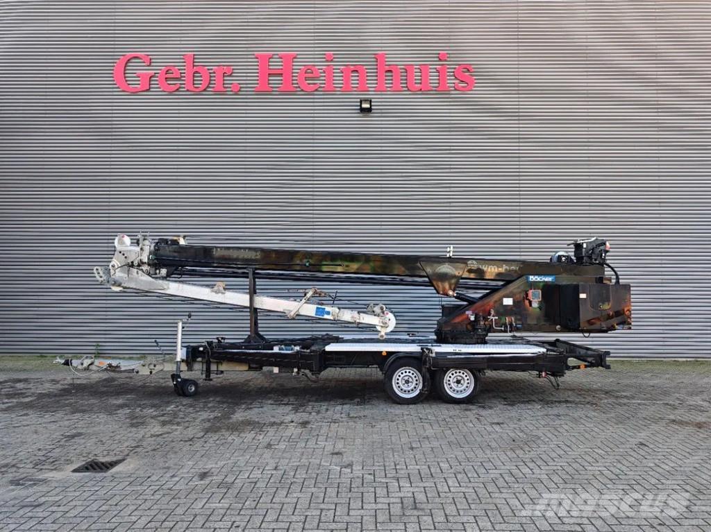 Böcker AHK 30/1400 Visurgājēji celtņi