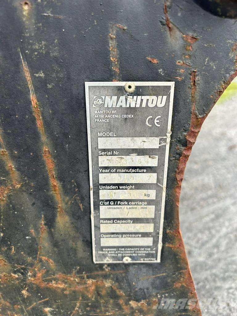 Manitou p600 Kāpurķēžu ekskavatori
