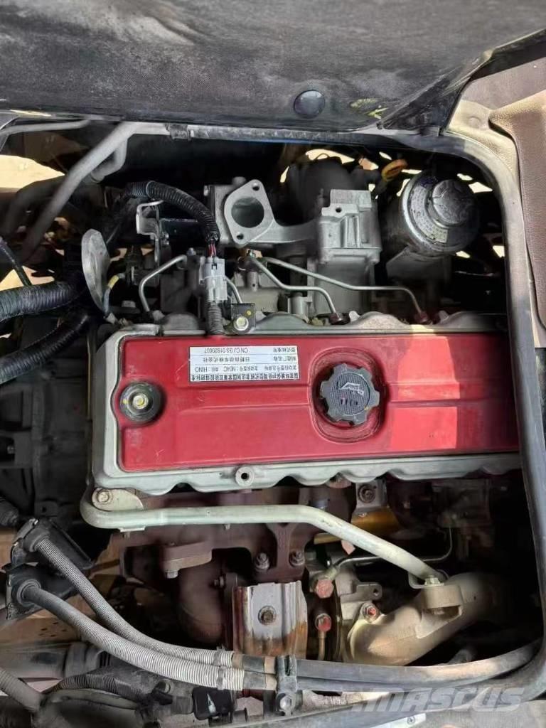 Toyota Coaster Bus Mikroautobusi