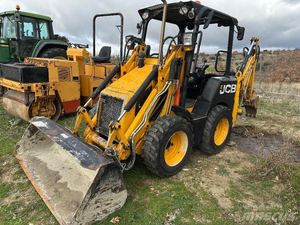 JCB 1 CX Ekskavatori-iekrāvēji